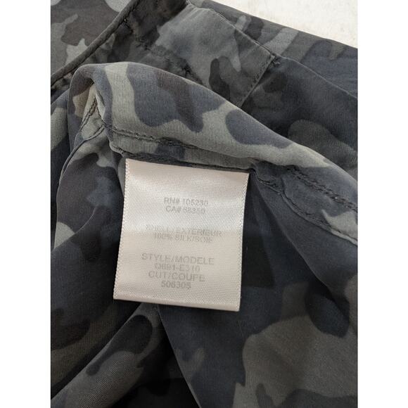 Equipment Femme Silk Camo Button Down Shirt Gray Black XS - Picture 7 of 8